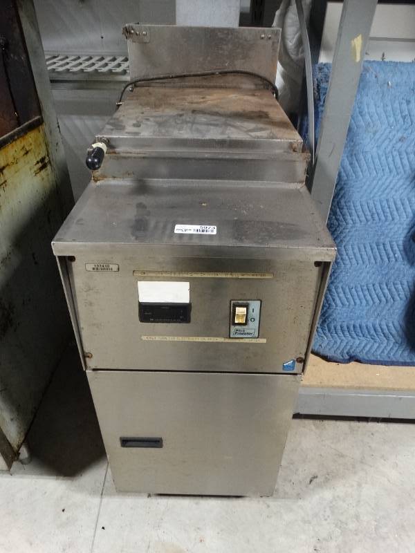 lot 5973 image: PITCO FRIALATOR COMMERCIAL HEAVY DUTY S.S NATURAL GAS RETHERMALIZER Pasta Cooker