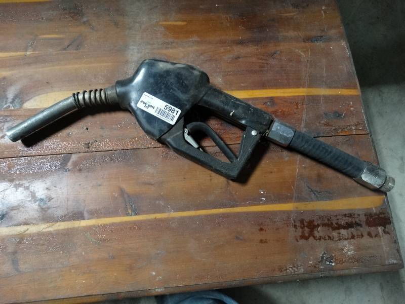 lot 5981 image: Gas pump nozzle