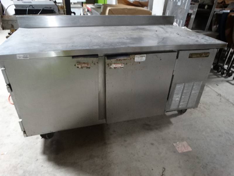 lot 14101 image: Beverage Air 2 door commercial ss work top cooler