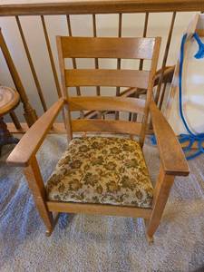 lot 49 image: Mid Century Wooden Rocking Chair with Floral Upholstery