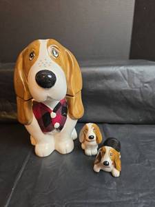 lot 206 image: Pioneer Woman Beagle Cookie Jar, Salt and Pepper Shakers- No Chips