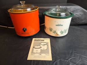lot 242 image: Rival Crock-Pots with Manual