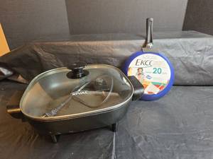 lot 258 image: Rival Electric Skillet with Glass Lid and New Small Skillet