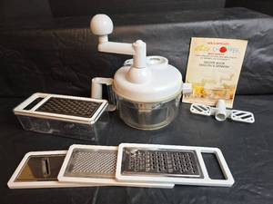 lot 262 image: Quick Chopper Food Processor with Recipe Book and Box Grater