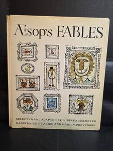 lot 304 image: Aesops Fables (1966) - Golden Press Edition