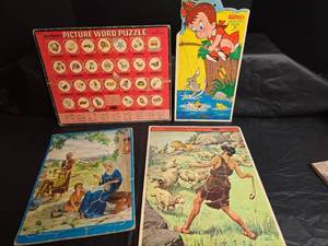 lot 313 image: 1950s Whitman Picture Word & Bible Puzzle Collection