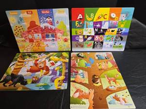 lot 315 image: PlayMonster Educational Puzzle Set