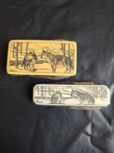 lot 349 image: Frost Cutlery Flying Falcon Pocket Knife with Wolf Scene