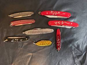 lot 350 image: Pocket Knife Collection with Decorative Handles