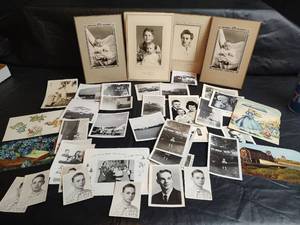 lot 364 image: Vintage 1950s Family Photo Collection with Post Cards