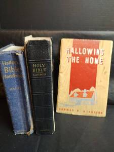 lot 390 image: Religious Book Collection - Halleys Bible Set & Hallowing the Home