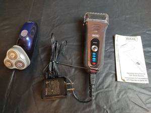 lot 410 image: Wahl Electric Shaver Bundle Wet Dry - 7061 Series with Philips Norelco