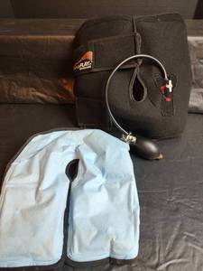 lot 425 image: Triple Play VT Shoulder Compression Wrap System, HotCold