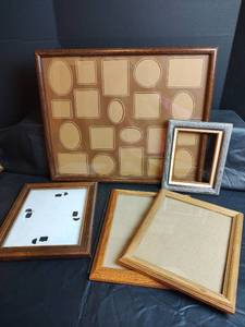 lot 439 image: Wooden Picture Frame Collection