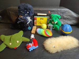 lot 447 image: Vintage Fisher Price TV-Radio Music Box Toy with Assorted Plush Animals and More