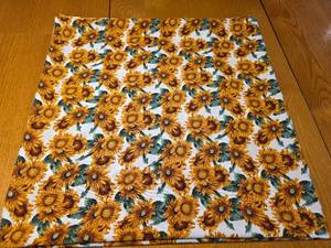 lot 479 image: Sunflower Print Cotton Fabric 58in x 103in