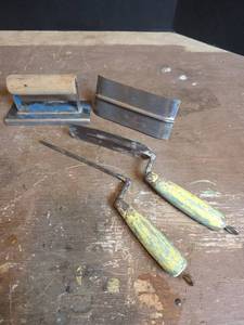 lot 1508 image: Masonry Tools