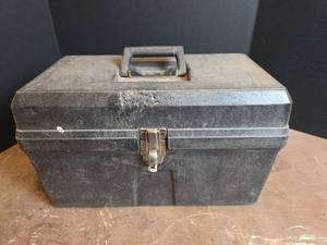 lot 1520 image: Machinist Tool Box with Accessories