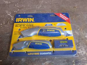 lot 1527 image: Irwin ProTouch Utility Knife Set with Blades