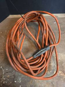 lot 1581 image: Heavy Duty Orange Extension Power Cord