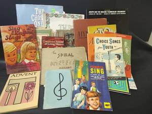 lot 1074 image: Religious Music Book Collection - 1940s-1970s