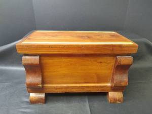 lot 1084 image: Handcrafted Wooden Storage Cedar Chest with Interior Removable Shelf, Fits in Table