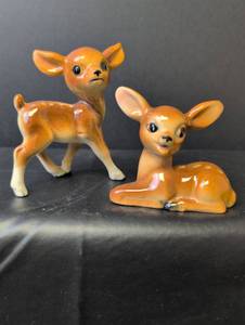 lot 1097 image: Ceramic Baby Deer Figurines Set marked Japan