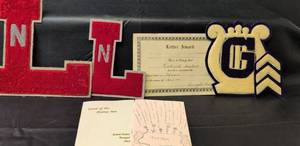 lot 1111 image: Vintage School Memorabilia