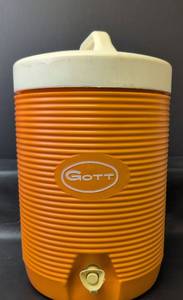 lot 1114 image: Gott 2-Gallon Orange Water Cooler