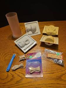 lot 1170 image: Candle Making Supplies