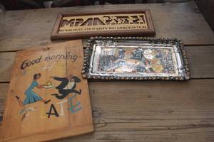 lot 3219 image: Vintage Home Dcor