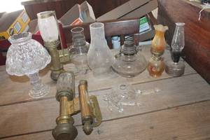 lot 3226 image: Vintage Oil Lamps and More