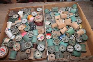 lot 3228 image: 2 Flats of Vtg. Wooden Spools