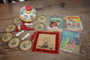 lot 3281 image: Vtg. Childrens Books, Top & More