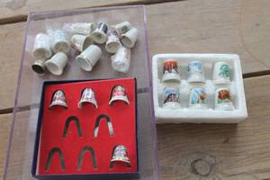 lot 3283 image: Collectible British Thimbles & More