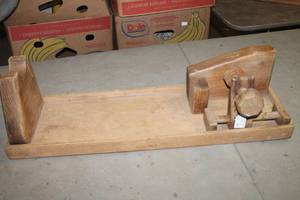 lot 3298 image: Primitive Gun Cleaning Holder
