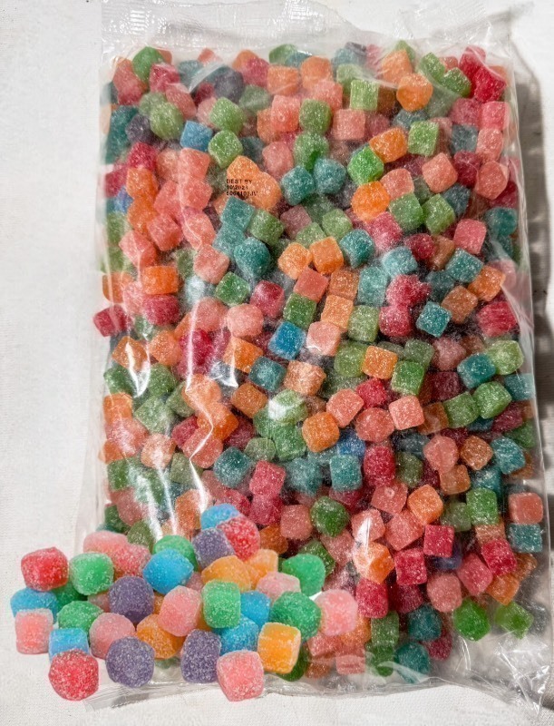 lot 504 image: New 5Lb Bag of WarheadsCubes Perfect BALANCE of Sour, Sweet & Fruity Chewy Candy, Assorted Fruit Flavors (Best by 102026)