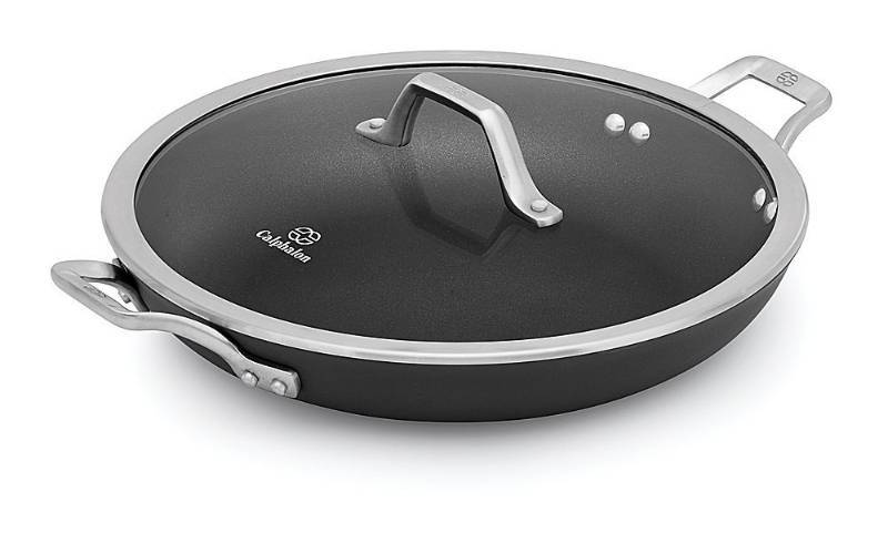 lot 4637 image: Calphalon 1948256 Signature Hard Anodized Nonstick Covered Everyday Chef Pan