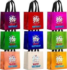 lot 9005 image: 9 cabzymx Small Birthday Gift Bags, GREEN