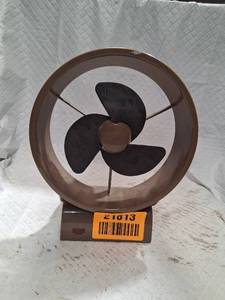 lot 21813 image: 1970s Circular Desktop Fan