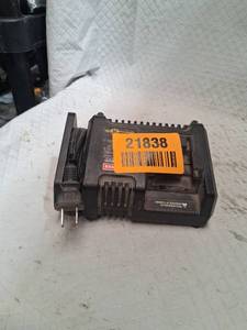 lot 21838 image: 20V MAX Battery Charger
