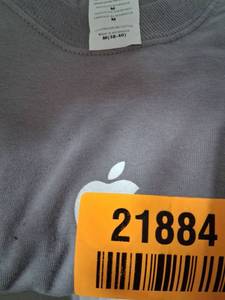 lot 21884 image: Apple Employee T-Shirt Gray Medium