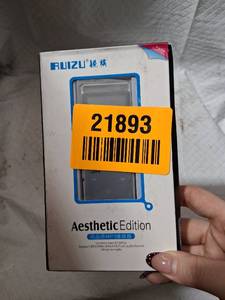 lot 21893 image: Ruizu Aesthetic Edition MP3 Player