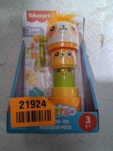 lot 21924 image: Fisher-Price Nesting Pets Stacking Toy
