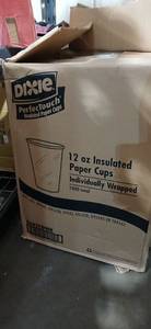 lot 21964 image: Dixie PerfecTouch 12oz Insulated Paper Cups - 1000 Count