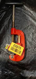 lot 22075 image: Red Heavy-Duty Pipe Cutter Tool 18-2 inch