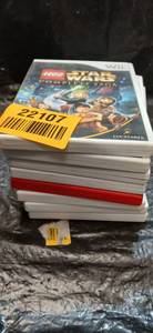 lot 22107 image: Nintendo Wii Games Bundle