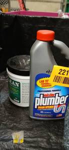 lot 22117 image: Mister Plumber Professional Drain Opener 32oz & Bio-Clean Bacteria Remover