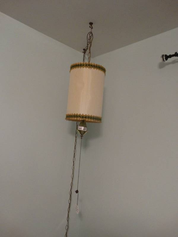 lot 1905 image: Hanging lamp.