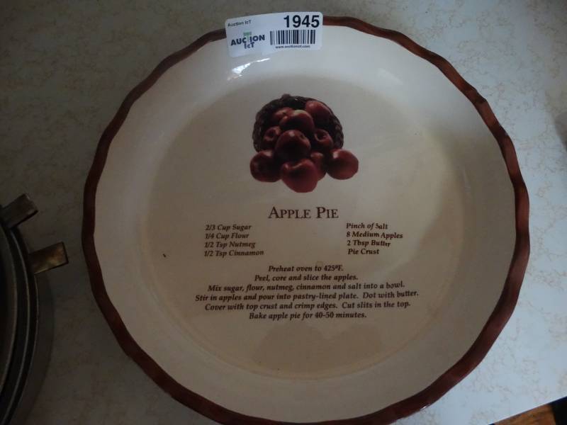lot 1945 image: Apple pie baking dish.
